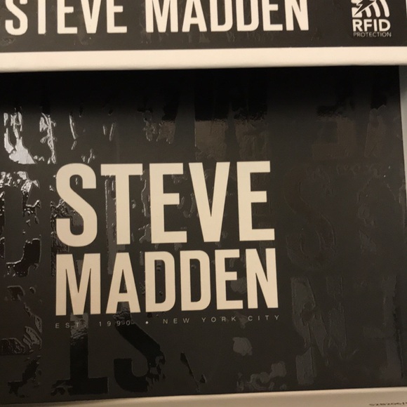 Steve Madden wallet New - Picture 7 of 9